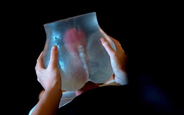 crystal-clear-sex-doll-handheld-rear-entry